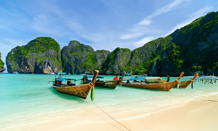 best time to go to thailand