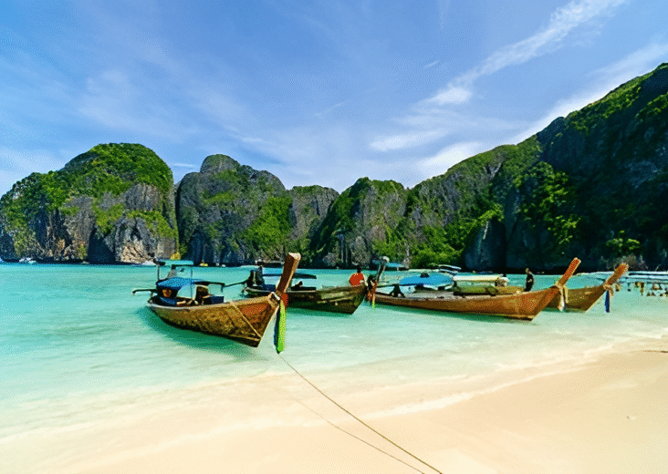 best time to go to thailand